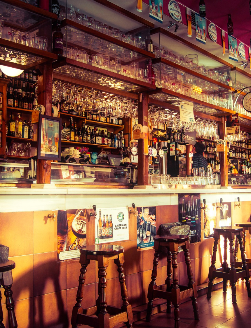 White River Bar & Grill